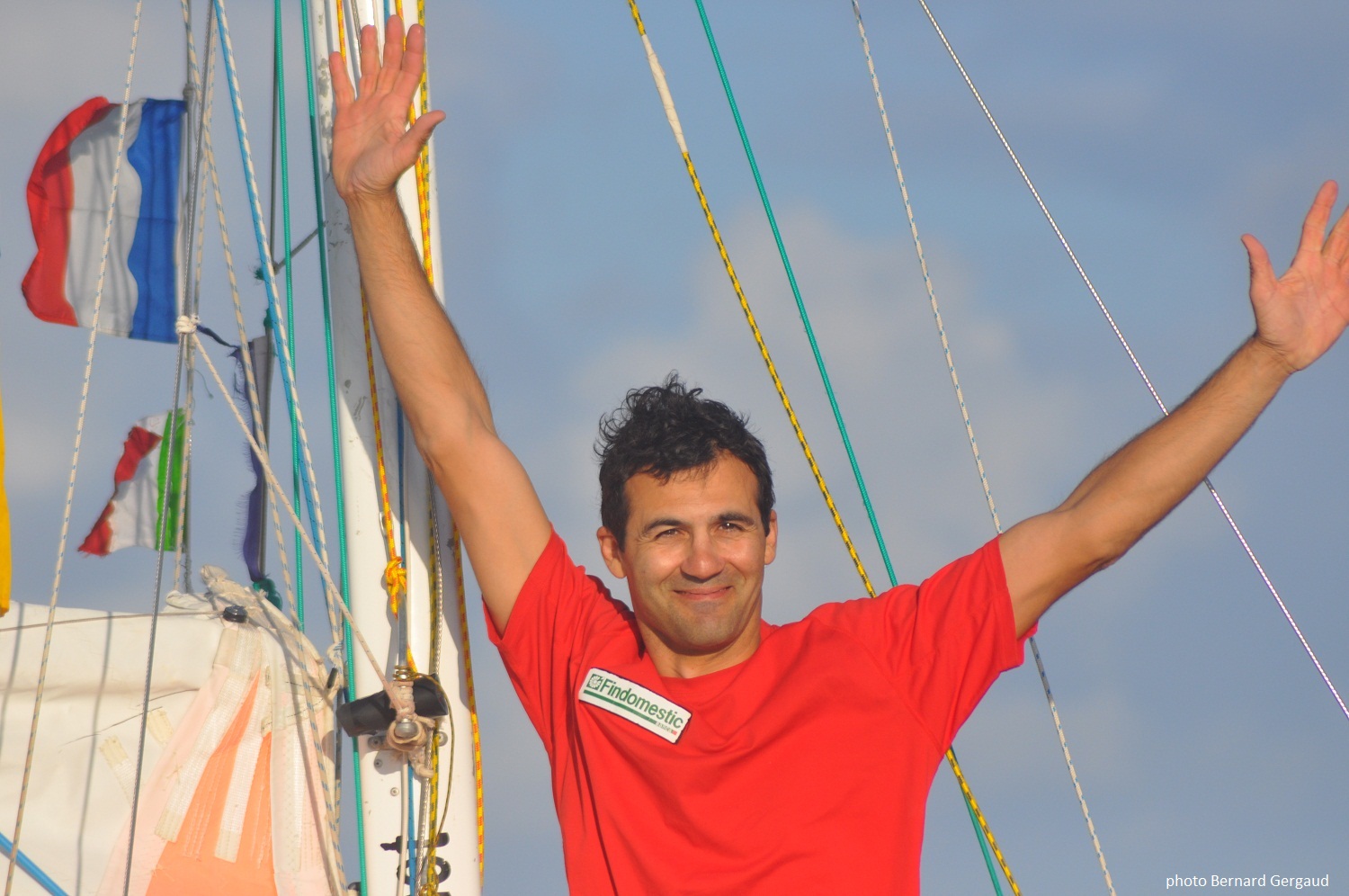 Alessandro arrived at Les Sables july, 22 after 268d 19h 36' 12" around the globe.